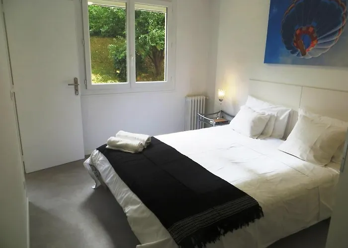 Apartament Facile, Lumineux, Parking, Metro, Proche Du Centre Tuluza